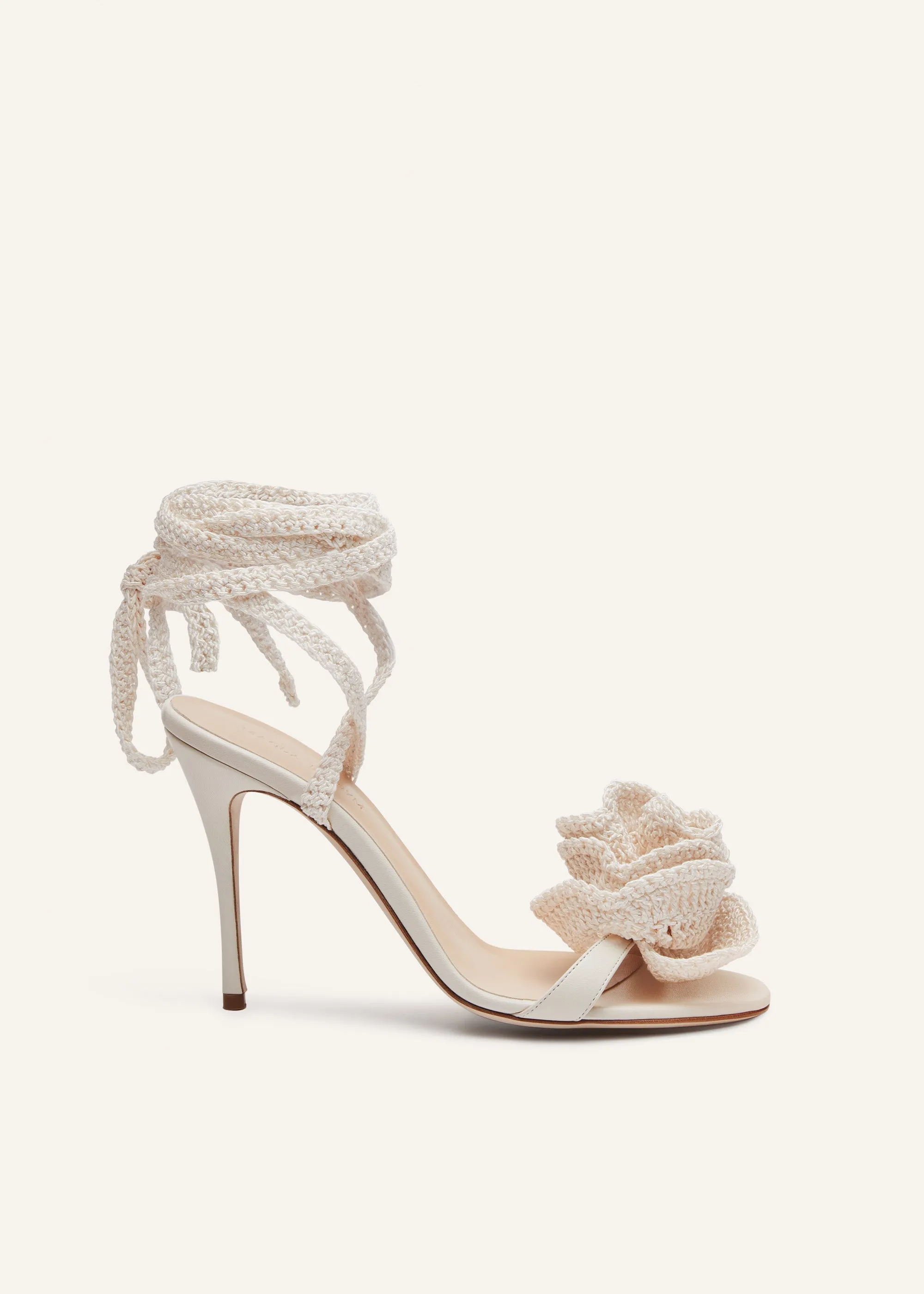 Crochet flower sandals in cream