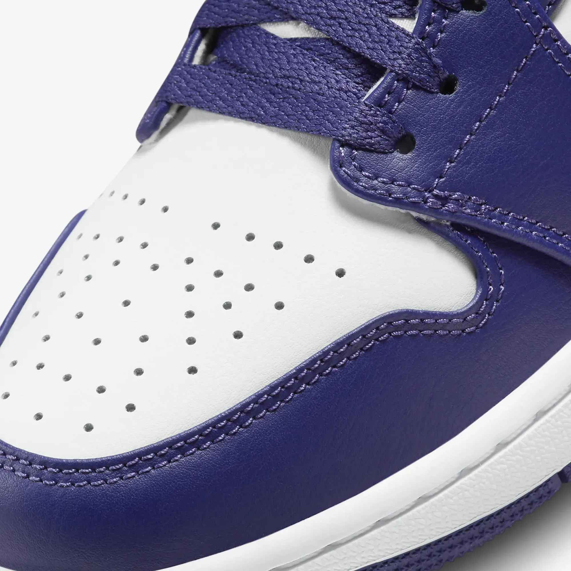 Jordan | AIR JORDAN 1 MID  { SKY J PURPLE/SKY J PURPLE-WHITE