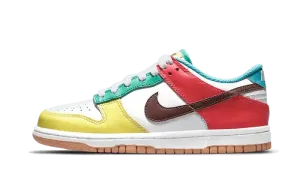 Nike Dunk Low SE Free 99 Pack White