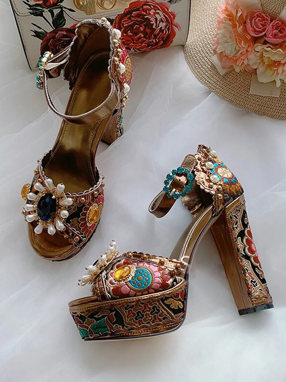 SPANISH MAGIC Block-Heel Sandals